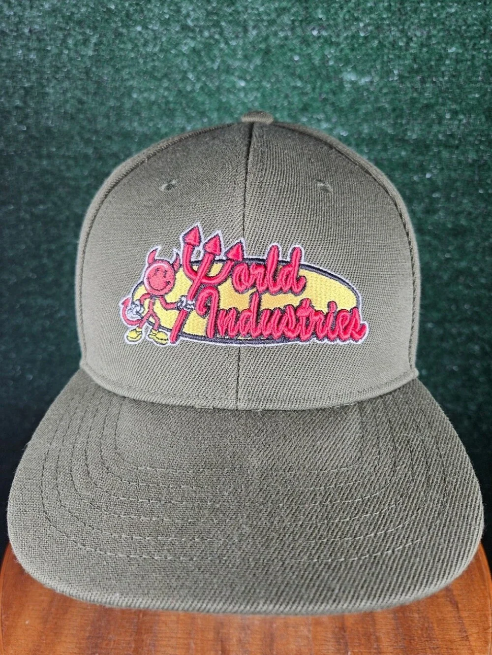 World Industries Skateboarding Willy Flameboy Snapback Hat / Size OSFM